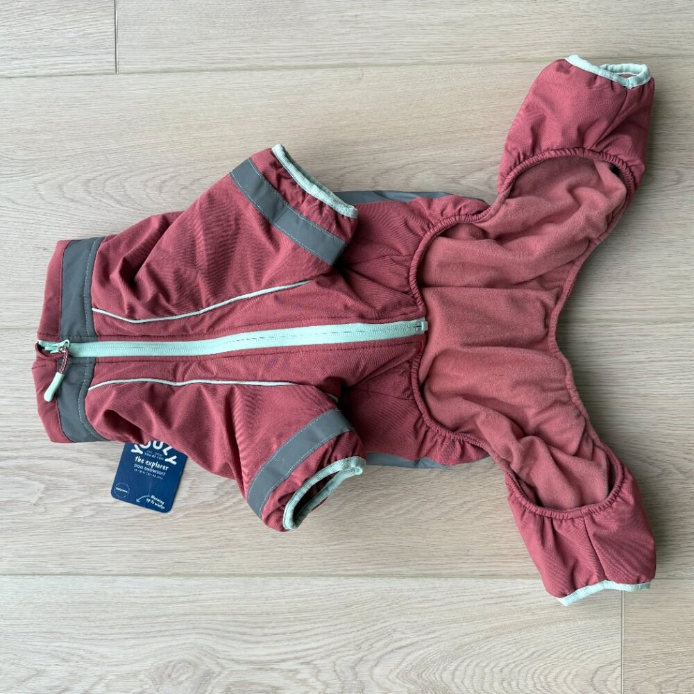 NWT Youly dog snowsuit MEDIUM